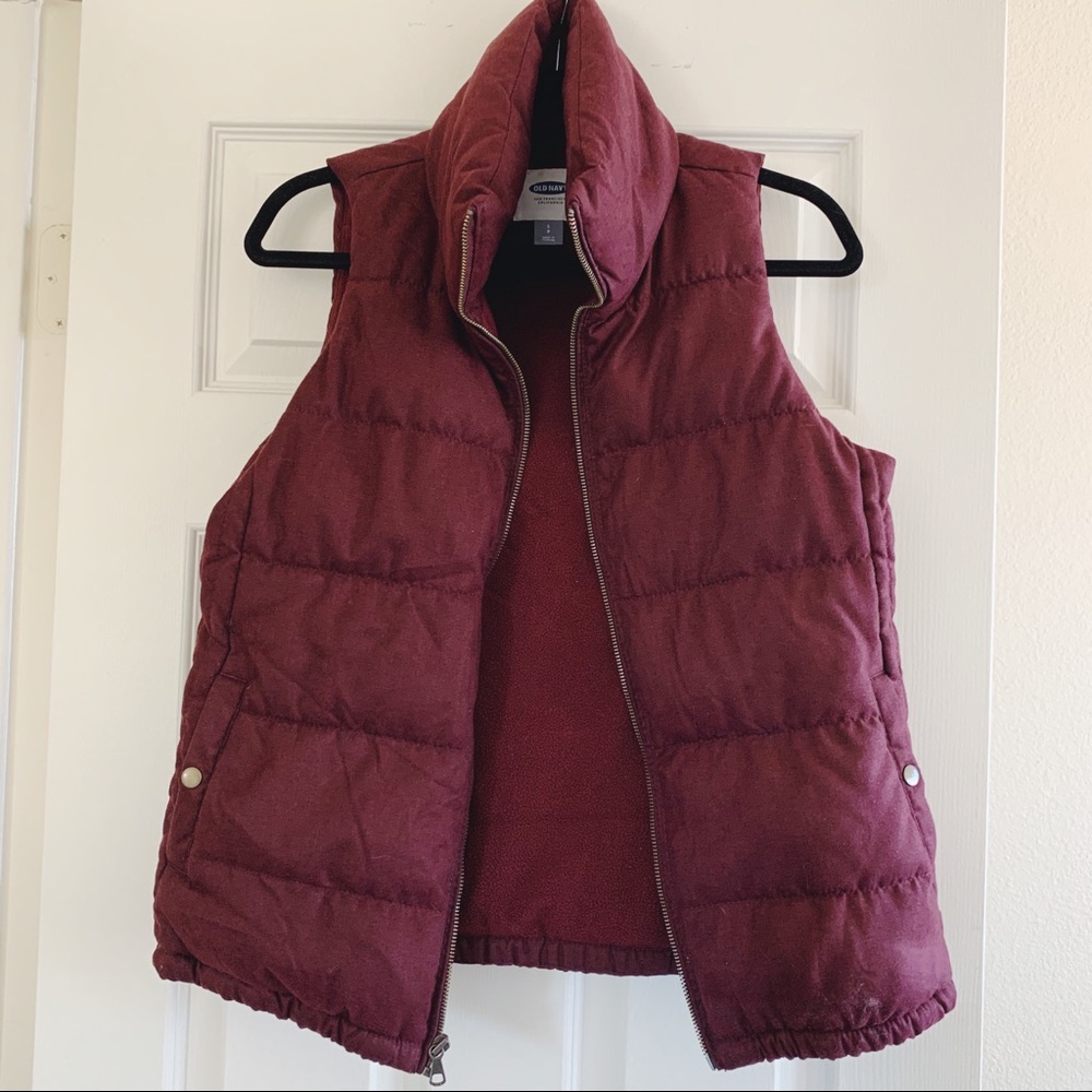 Old Navy • Puffer Vest